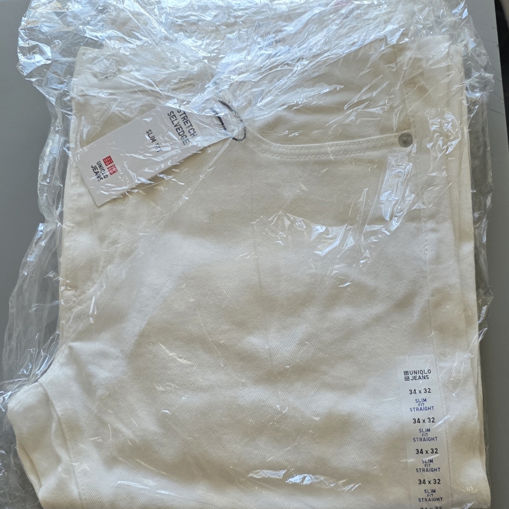 Uniqlo Cream Straight Fit Jeans